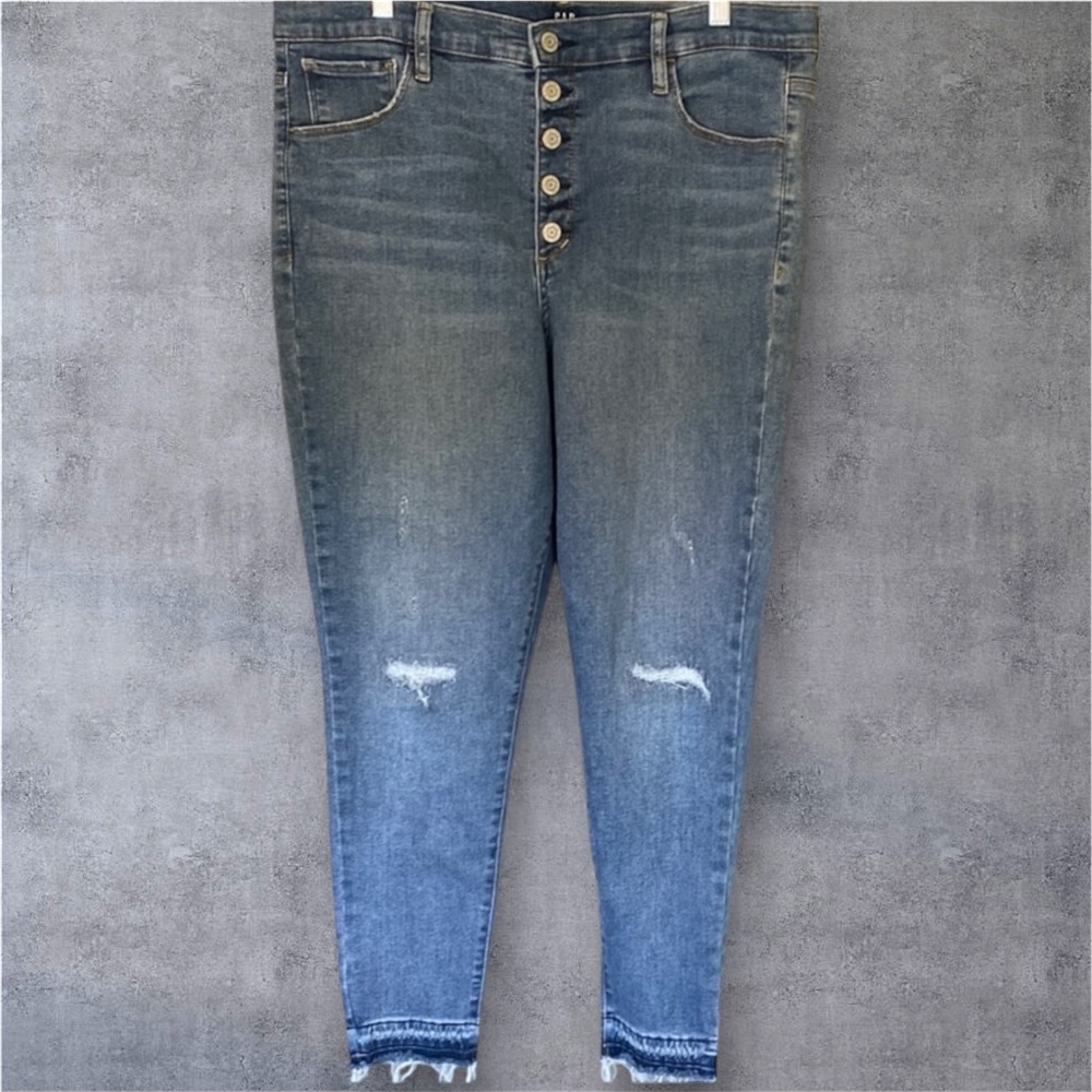 GAP Blue Jeggings with Distressed Details. Size 16. Button fly.